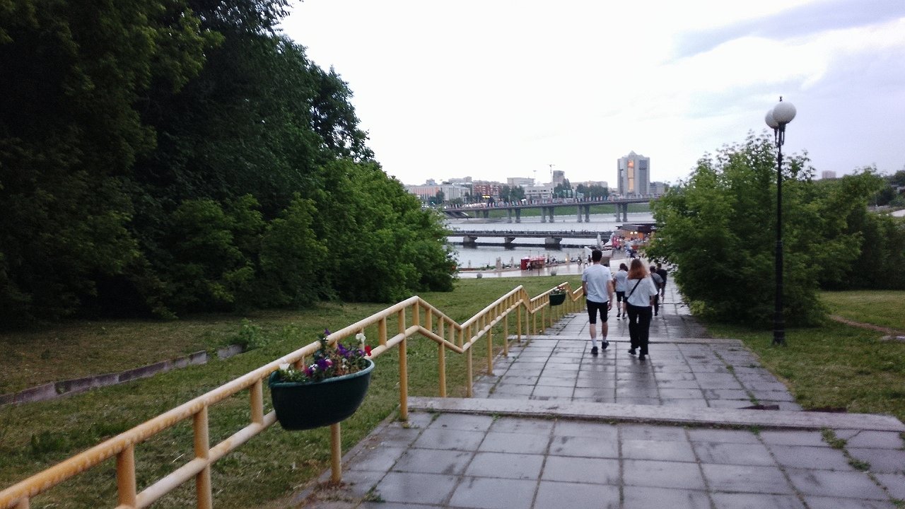 Главная картинка новости: Сегодня в Калужской области погода “немного расстроена”