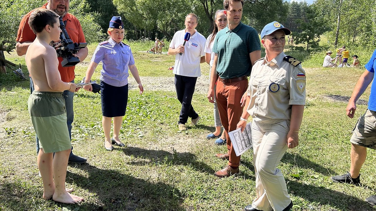 Главная картинка новости: В Калуге сотрудники МЧС и Следственного комитета провели рейд по несанкционированным пляжам 