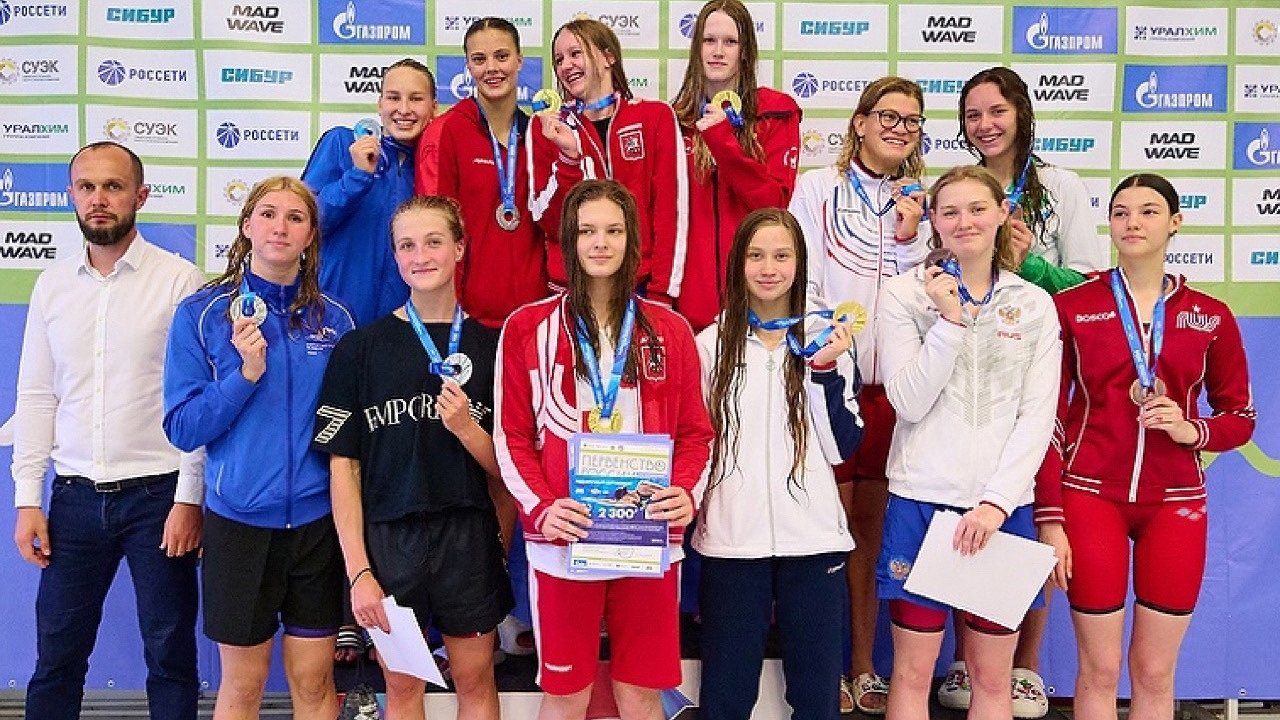 Главная картинка новости: Калужанка Виктория Макарова снова завоевала "бронзу" в Первенстве России по плаванию