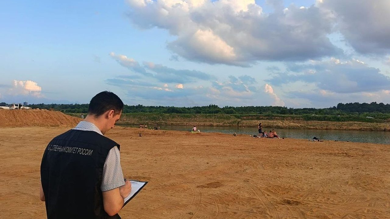 Главная картинка новости: В Калужской области в карьере утонула 9-летняя девочка