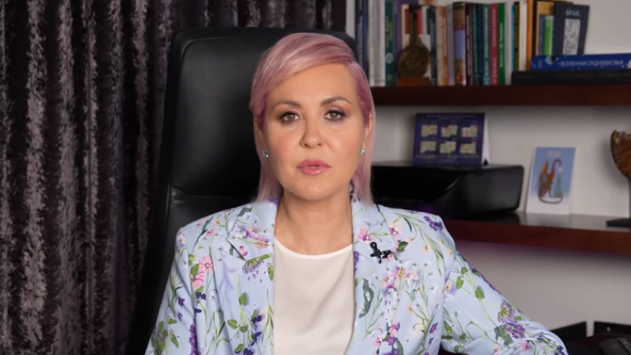 Главная картинка новости: Птица Счастья сядет на голову: Володина назвала знак, у которого с 18 июля начнется новая жизнь