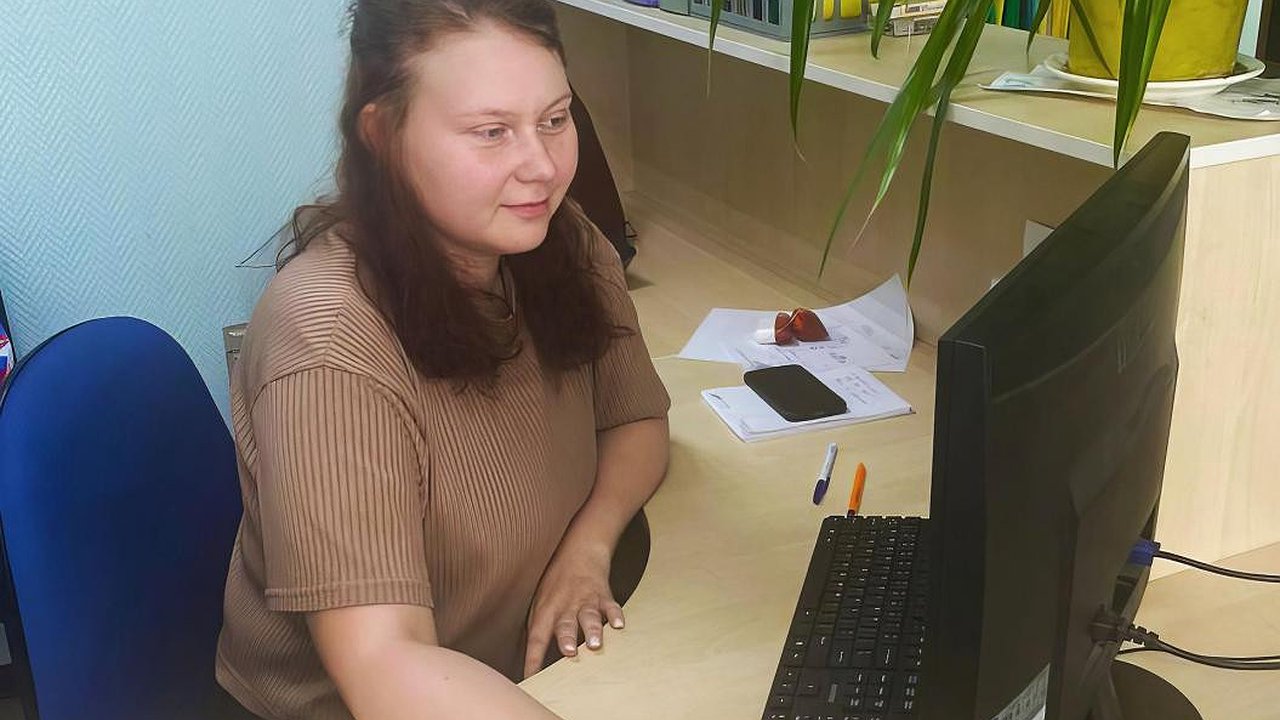 Главная картинка новости: Калужанка нашла первую работу на Всероссийской ярмарке трудоустройства