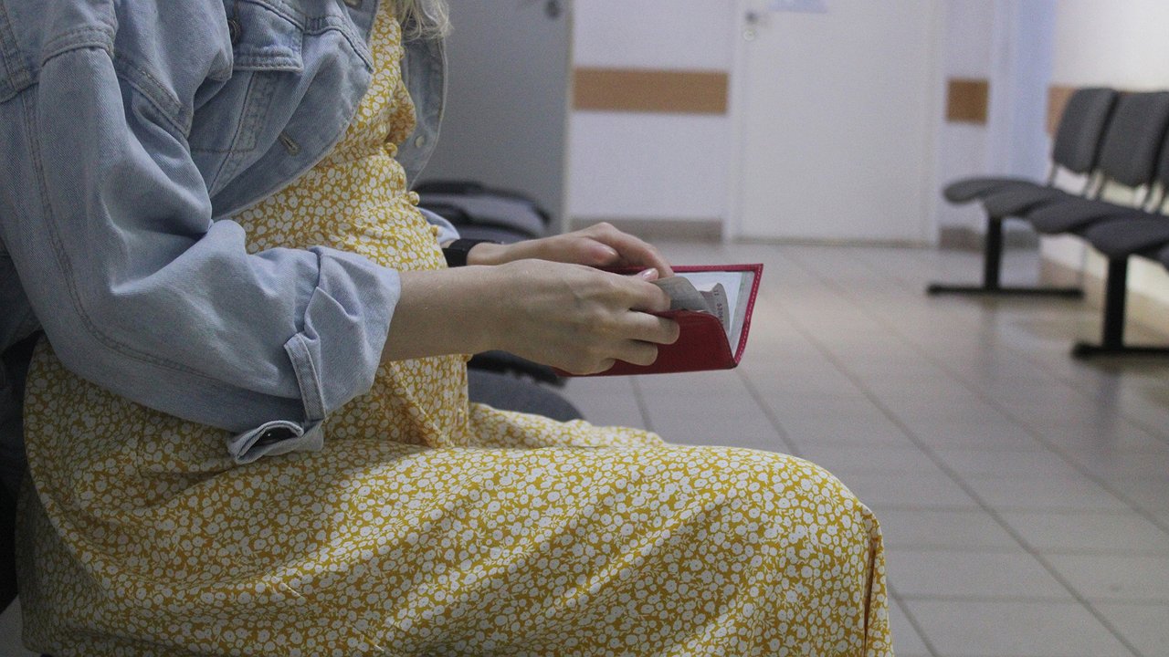 Главная картинка новости: В Калуге за неделю на свет появились более 70 младенцев 