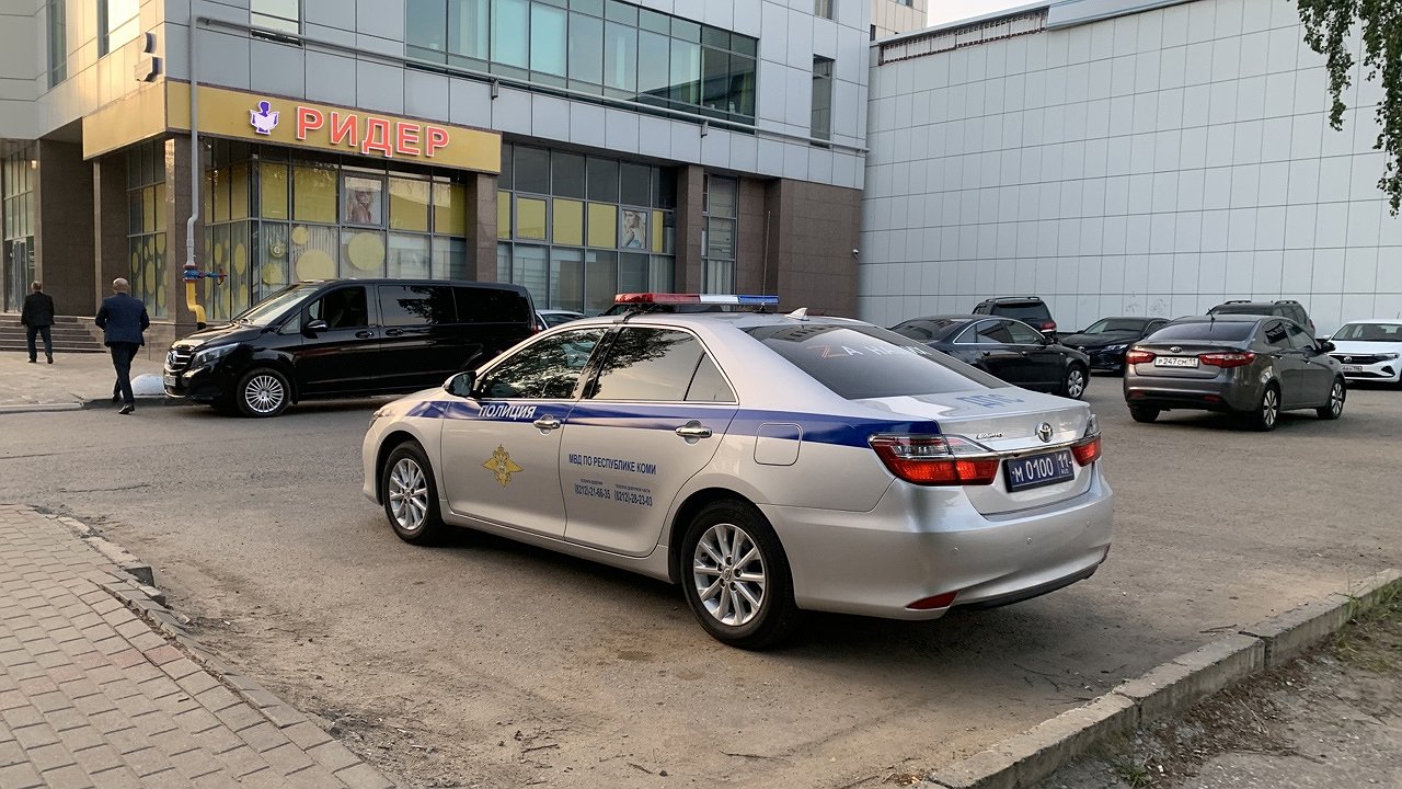 Главная картинка новости: В Калужской области поймали участника ДТП с поддельными правами