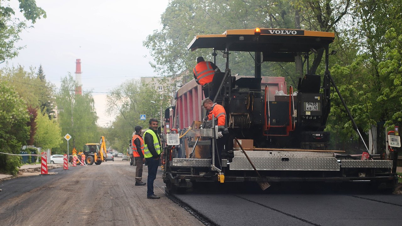 Главная картинка новости: В Калуге уже на этой неделе откроют движение по улице Огарева 