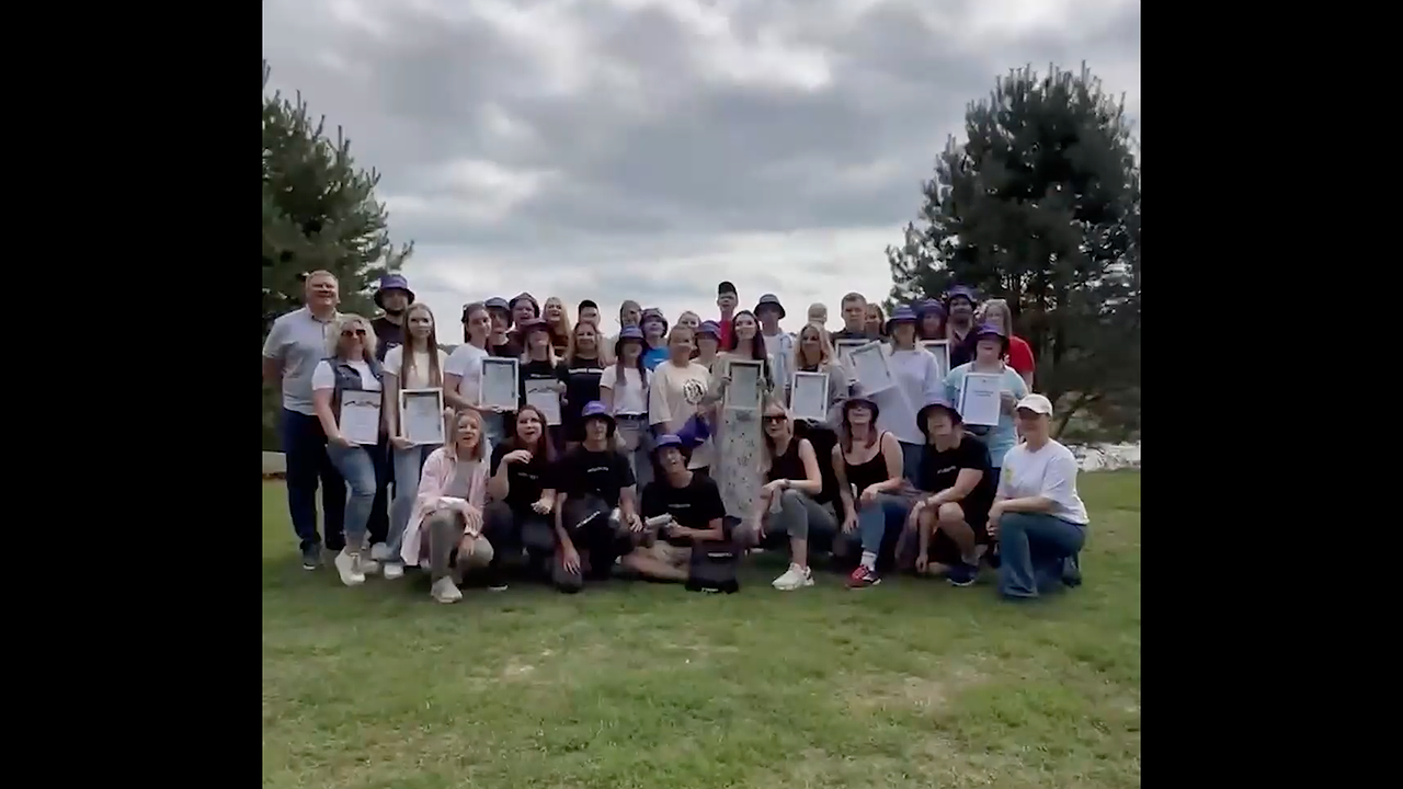 Главная картинка новости: Губернаторским группам вручили дипломы на Большой Калужской тропе