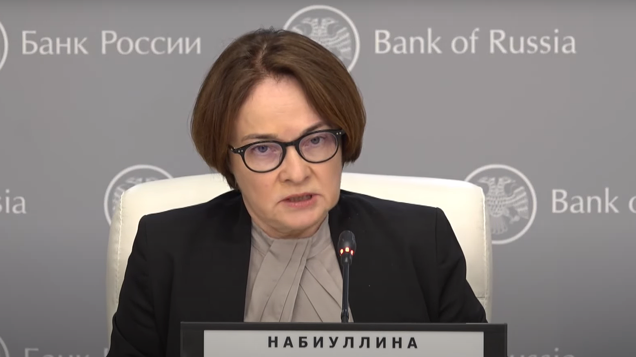 Главная картинка новости: Безвыходная ситуация: глава Центробанка предупредила о непростой ситуации россиян, имеющих кредиты