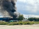 В Калужской области горит склад пластмассовых изделий