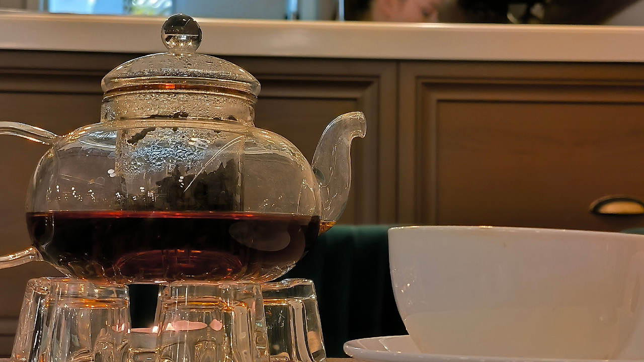 Главная картинка новости: Смело берите – внутри отборный чай: Роскачество объявило марки, их не стыдно подарить на праздники