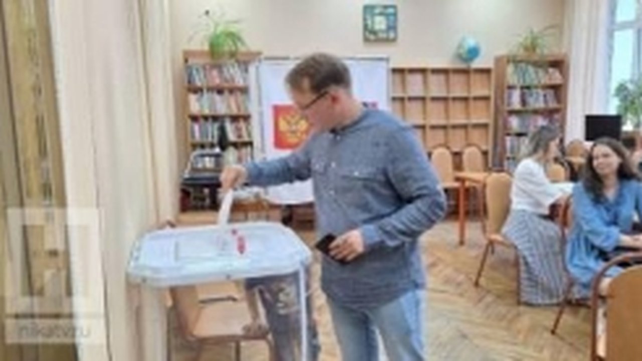 Главная картинка новости: В Калужской области жители Курской области выбирают своего губернатора