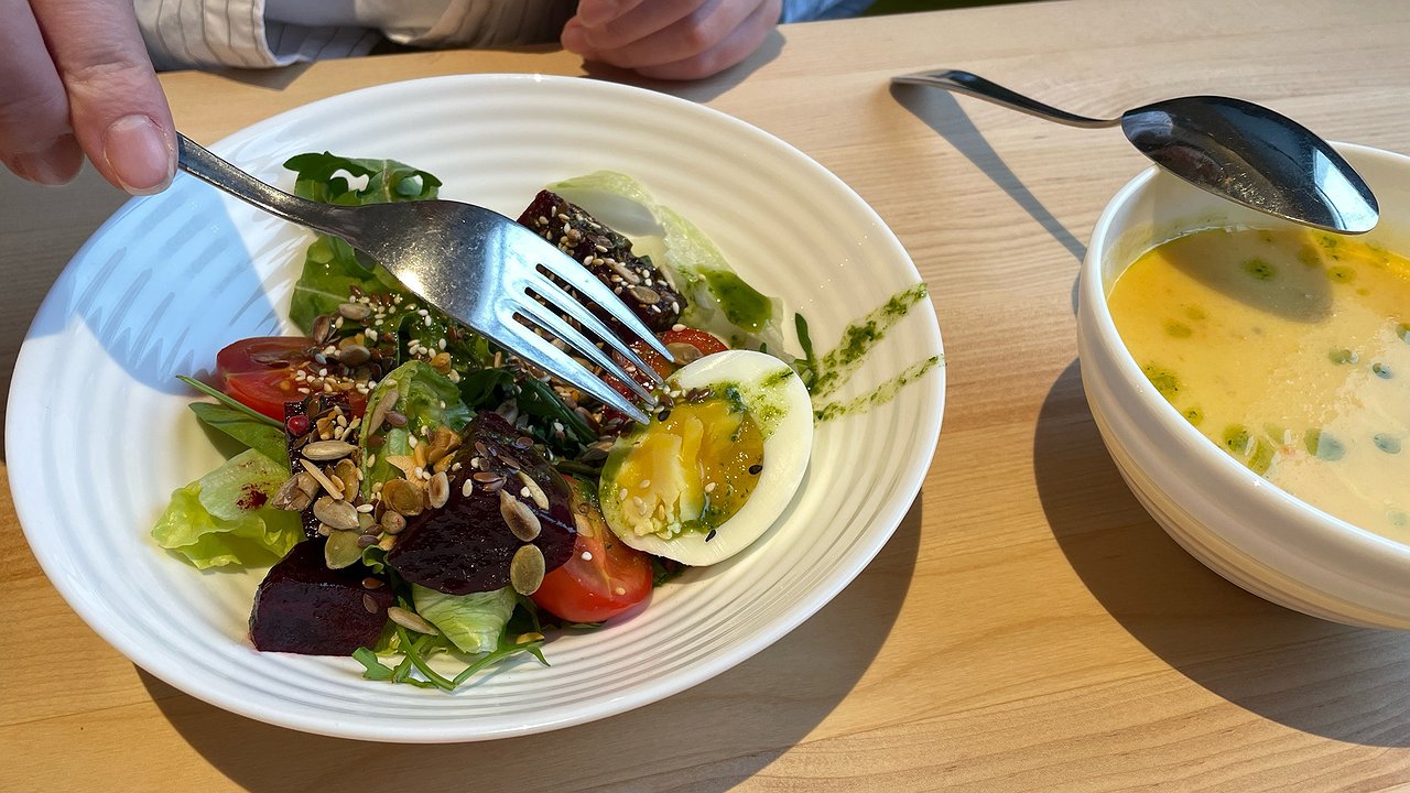 Главная картинка новости: В Калужской области обнаружили почти 1000 нарушений в поставках продуктов  