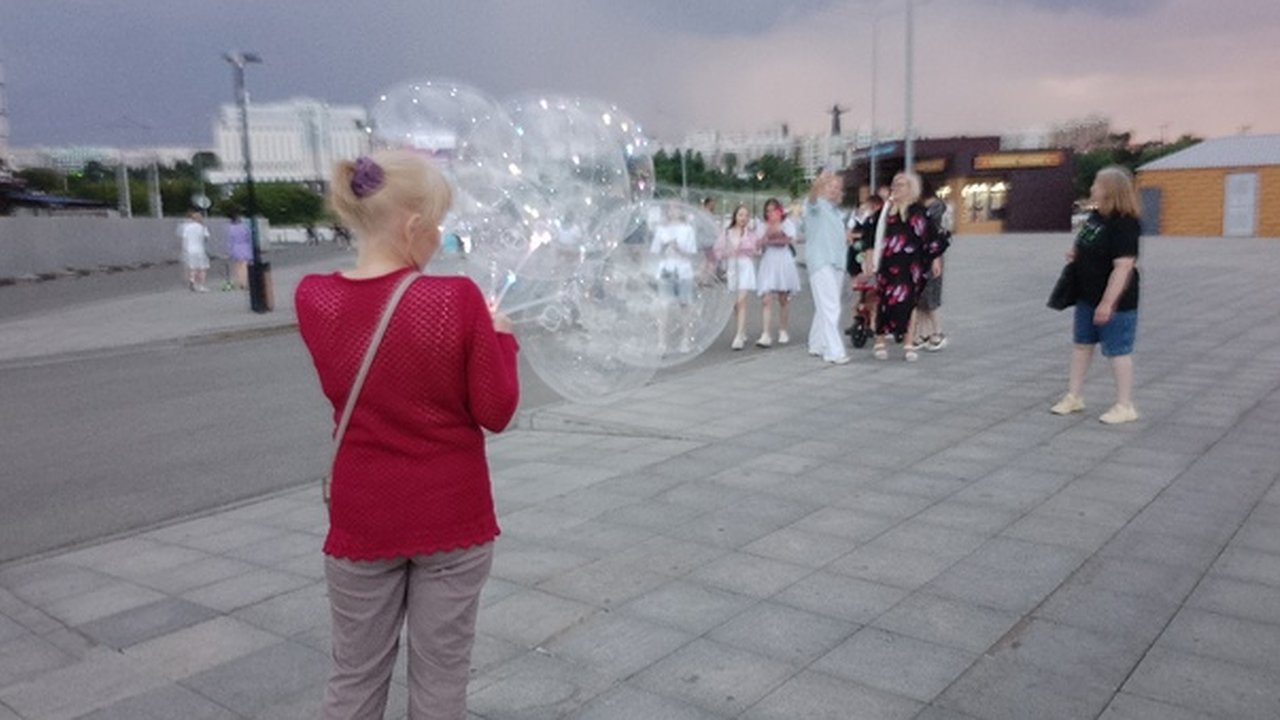 Главная картинка новости: Эти трое заберут золотой билет: Василиса Володина назвала знаки, которым повезет в лотерее 9 сентября