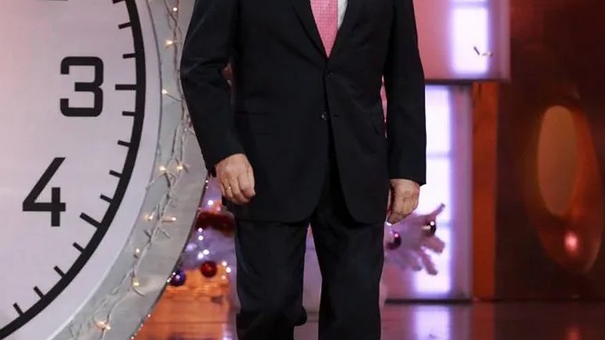 Главная картинка новости: Умер от тяжелой болезни легендарный ведущий КВН Александр Масляков