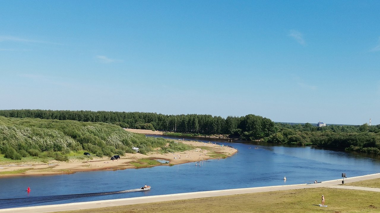Главная картинка новости: Летняя жара не покинет Калужскую область до конца рабочей недели