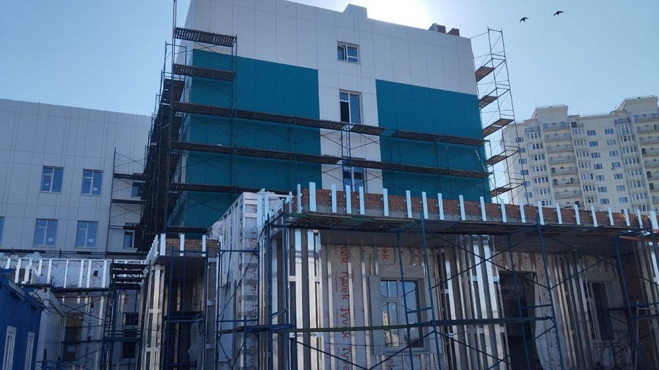 Главная картинка новости: В Калуге усилят работу строительства новой поликлиники на Правобережье 