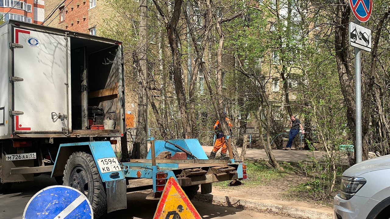 Главная картинка новости: В Калуге на две недели перекроют одну из улиц из-за аварии на теплотрассе 