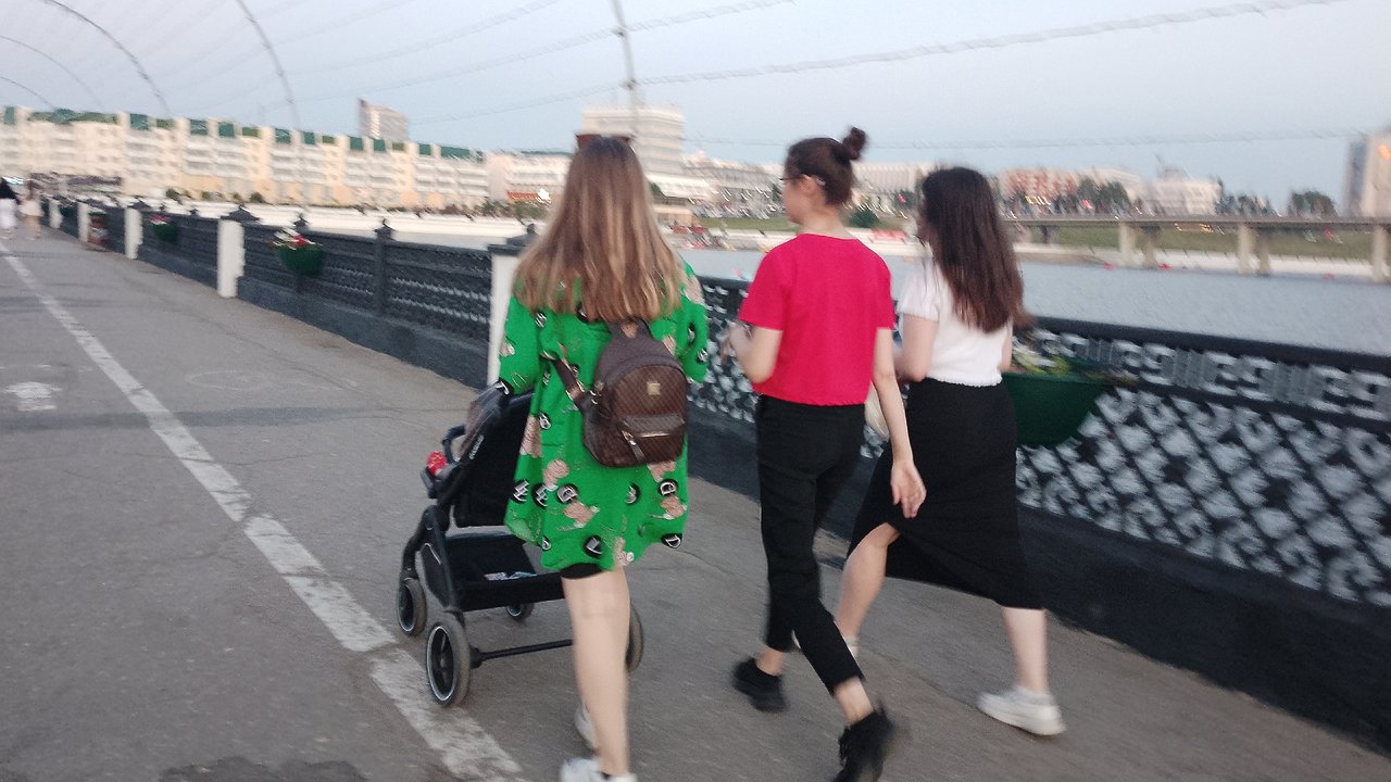 Главная картинка новости: В Калужской области обсудили вопрос многодетности на конференции в духовно-просветительском центре "София"