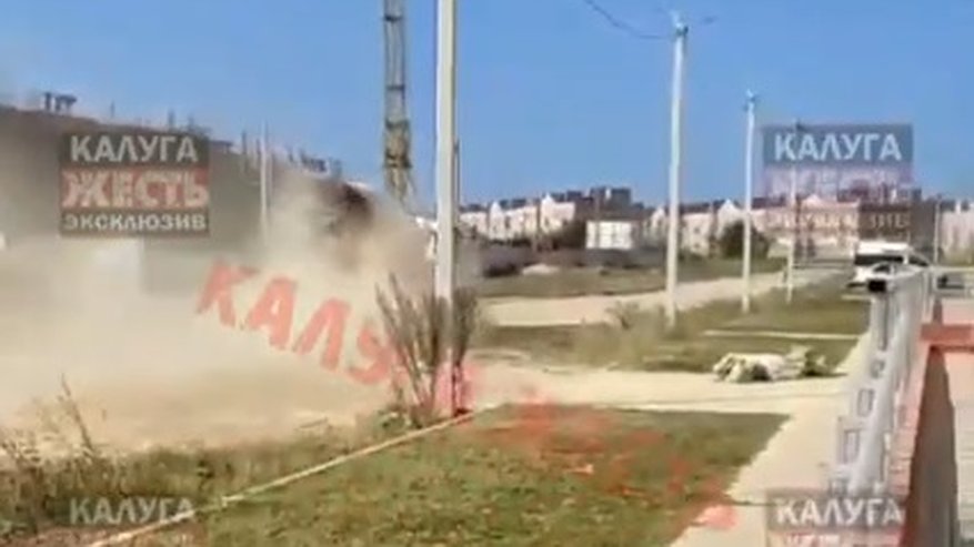 Главная картинка новости: Калужане возмущены бесконечными стройками на улице Академика Потехина