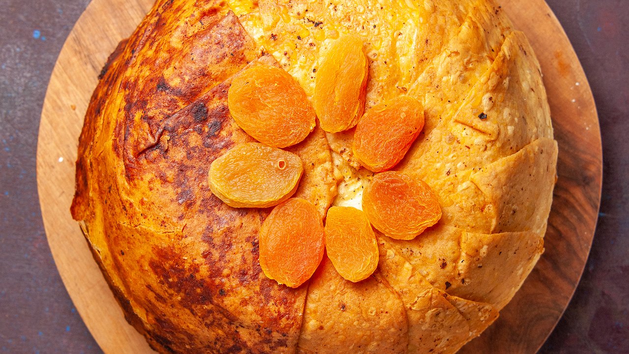 Главная картинка новости: Гораздо вкуснее шарлотки: 2 любимых пирога с яблоками за считанные минуты — удивят новизной приготовления