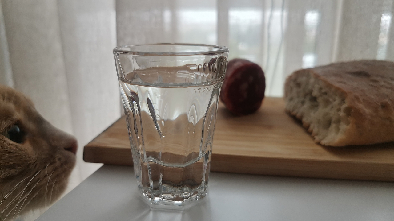 Главная картинка новости: Калужанам могут увеличить возрастной порог продажи алкоголя