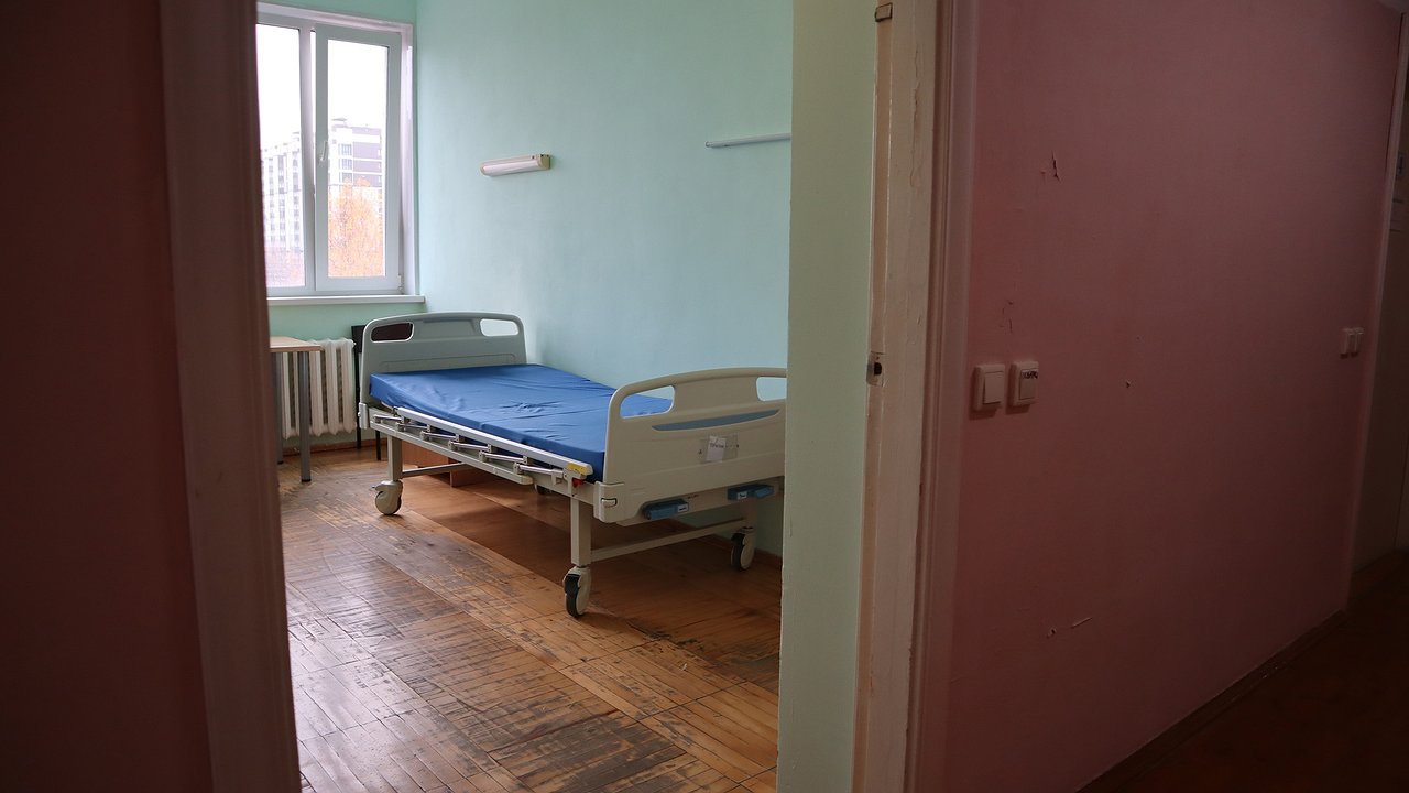 Главная картинка новости: Выяснилось, сколько стоит перевозка тел из морга на судмедэкспертизу в Калуге  