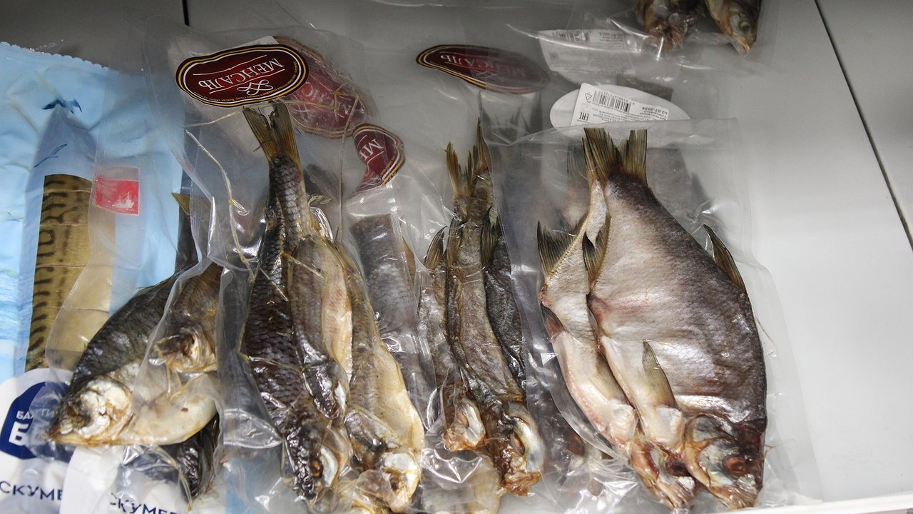 Главная картинка новости: Россиянам назвали самую питательную рыбу: ешьте 2 раза в неделю - богата селеном, фосфором и отлична на вкус