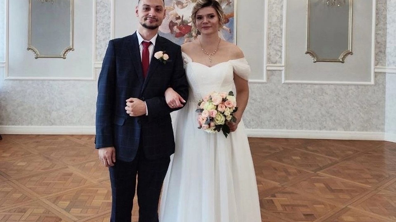 Главная картинка новости: Почти 5000 пар заключили брак за десять месяцев в Калужской области