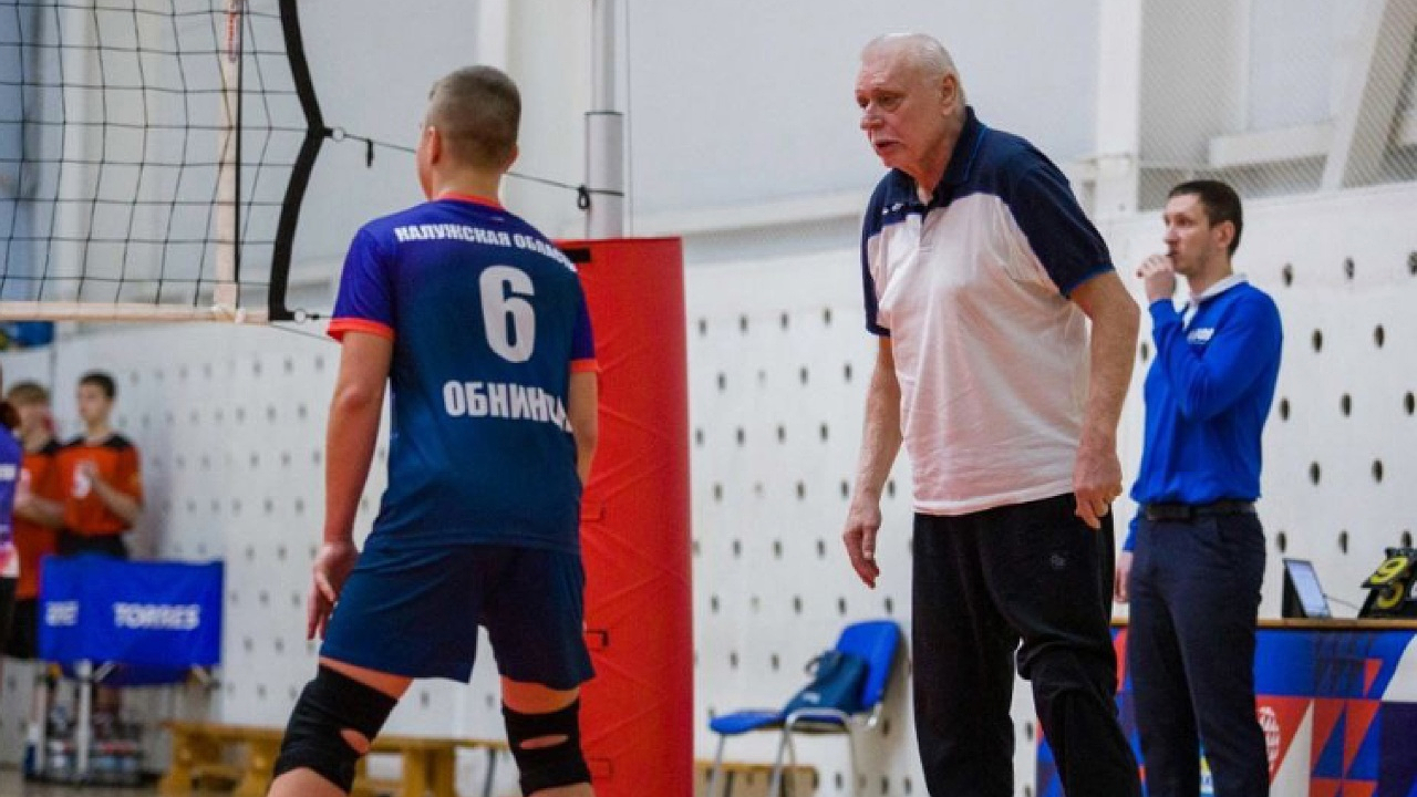 Главная картинка новости: Обнинские волейболисты вышли в полуфинал первенства России
