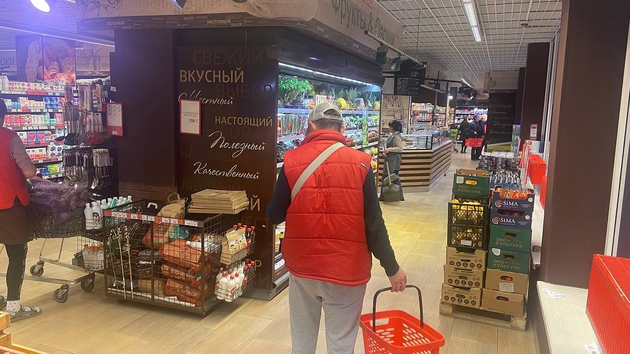 Главная картинка новости: Хамство в магазине: калужанка жалуется на неадекватное поведение продавца