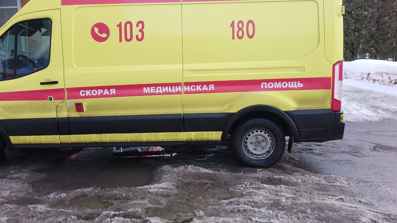 Главная картинка новости: В Калужской области под колесами иномарки погибла пенсионерка 