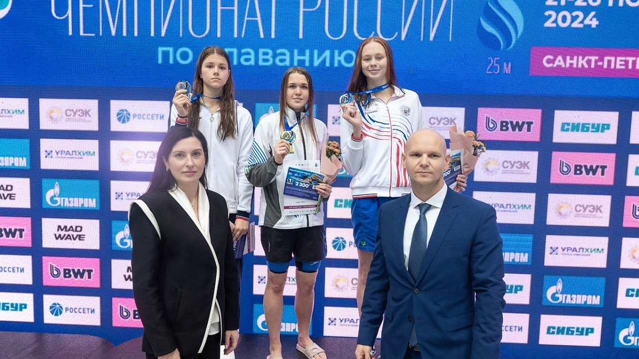 Главная картинка новости: Калужанка Алина Гайфутдинова стала серебряным призёром Чемпионата России по плаванию