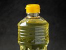 Химическая отрава в красивой бутылке: Роскачество выявило худшие бренды растительного масла