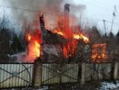Пожар на дачах под Боровском тушили восемь спасателей