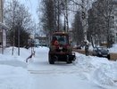 В Калуге коммунальные службы круглосуточно убирают снег в городе 