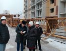 В Калуге башенный кран упал на стройплощадке: погиб человек 