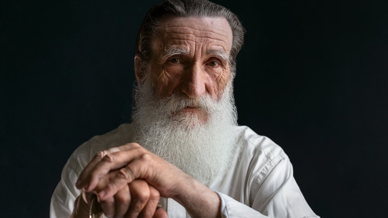 Главная картинка новости: Придется делиться: пенсионеров, которые живут в квартире одни, может ждать большой сюрприз