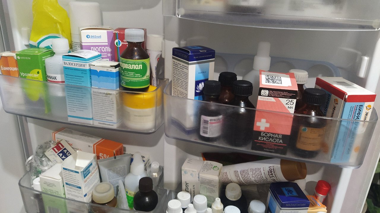 Главная картинка новости: Калужане могут узнать о льготных рецептах по телефону 