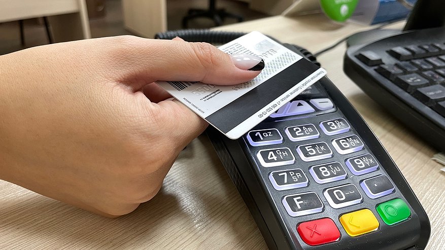 Главная картинка новости: Жители Калужской области сократили расходы на страховки