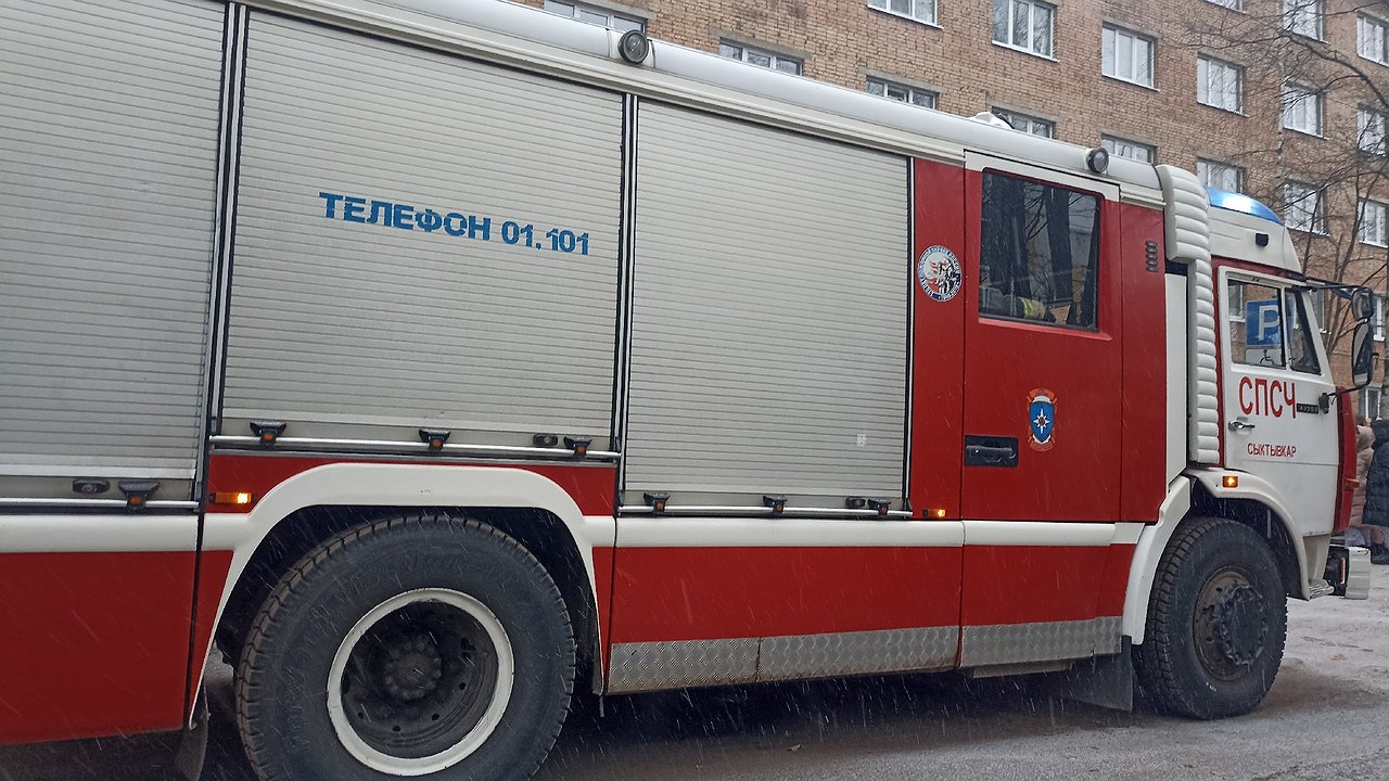 Главная картинка новости: ЧП в Калужской области: семь пожаров и ДТП за сутки