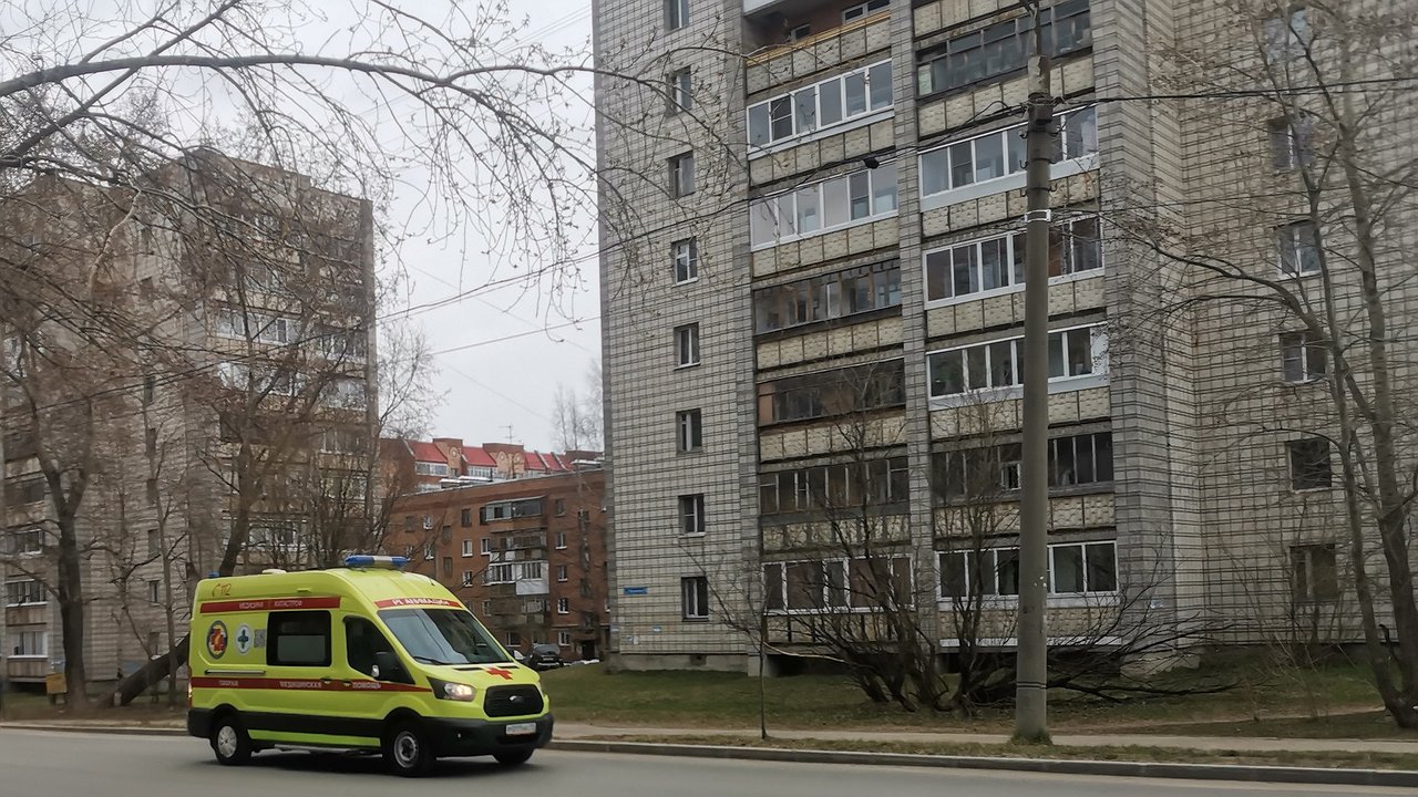 Главная картинка новости: В Калуге пассажир травмировался в общественном транспорте 