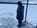 В Калужской области рыбаков не останавливает таяние льда на Яченском водохранилище