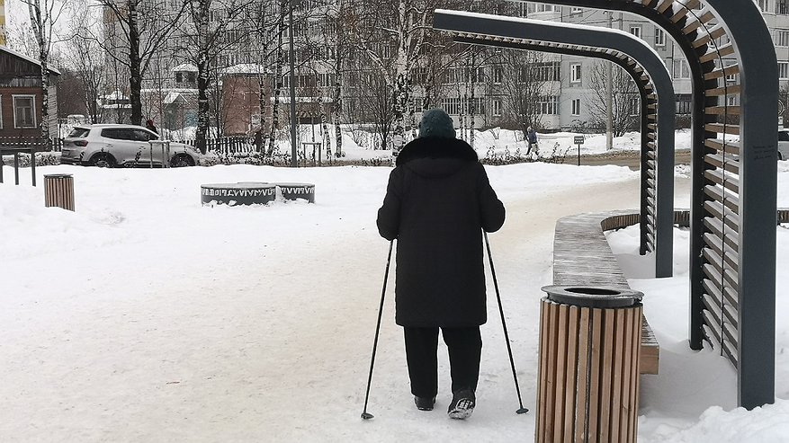 Главная картинка новости: Около 300 тысяч калужан получили повышенные пенсии
