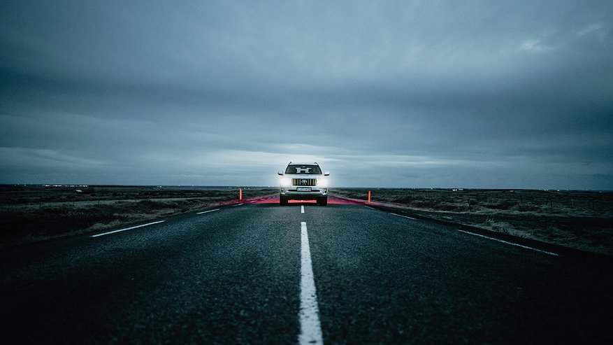 Главная картинка новости: С 4 февраля водителей начнут лишать прав за эти нелегальные фары зимой: они есть почти у каждого