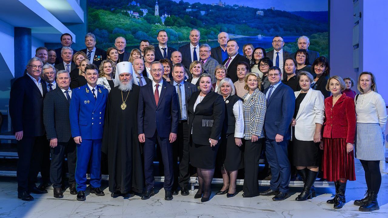 Главная картинка новости: У калужского медколледжа появился покровитель – Святой Лука Крымский 