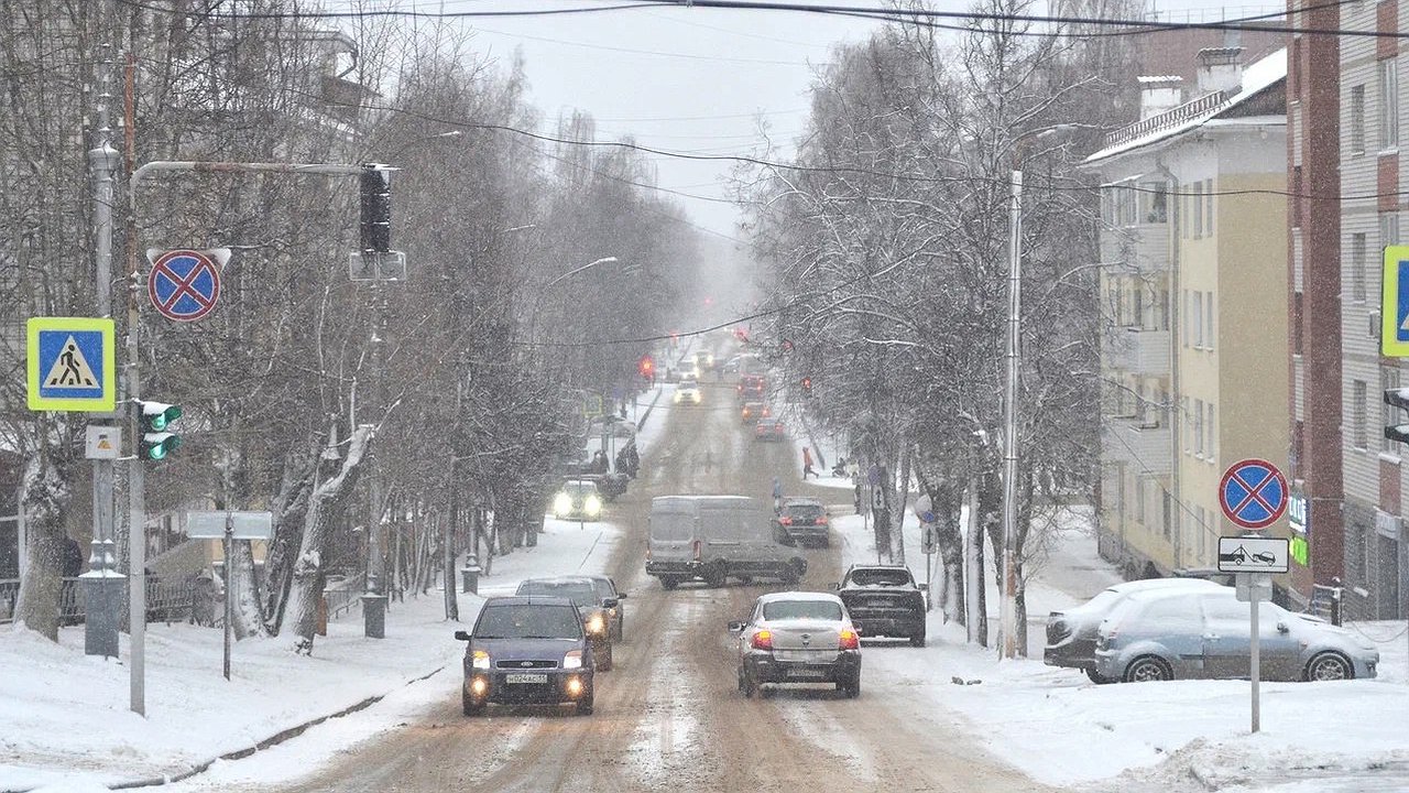 Главная картинка новости: До -34 градусов: погода в марте будет экстремальной - Роман Вильфанд предостерег россиян