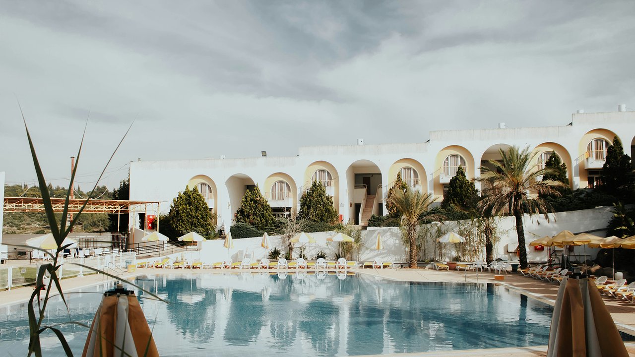 Главная картинка новости: Рай для ценителей и эстетов: туристы назвали лучшую страну для отдыха в Европе