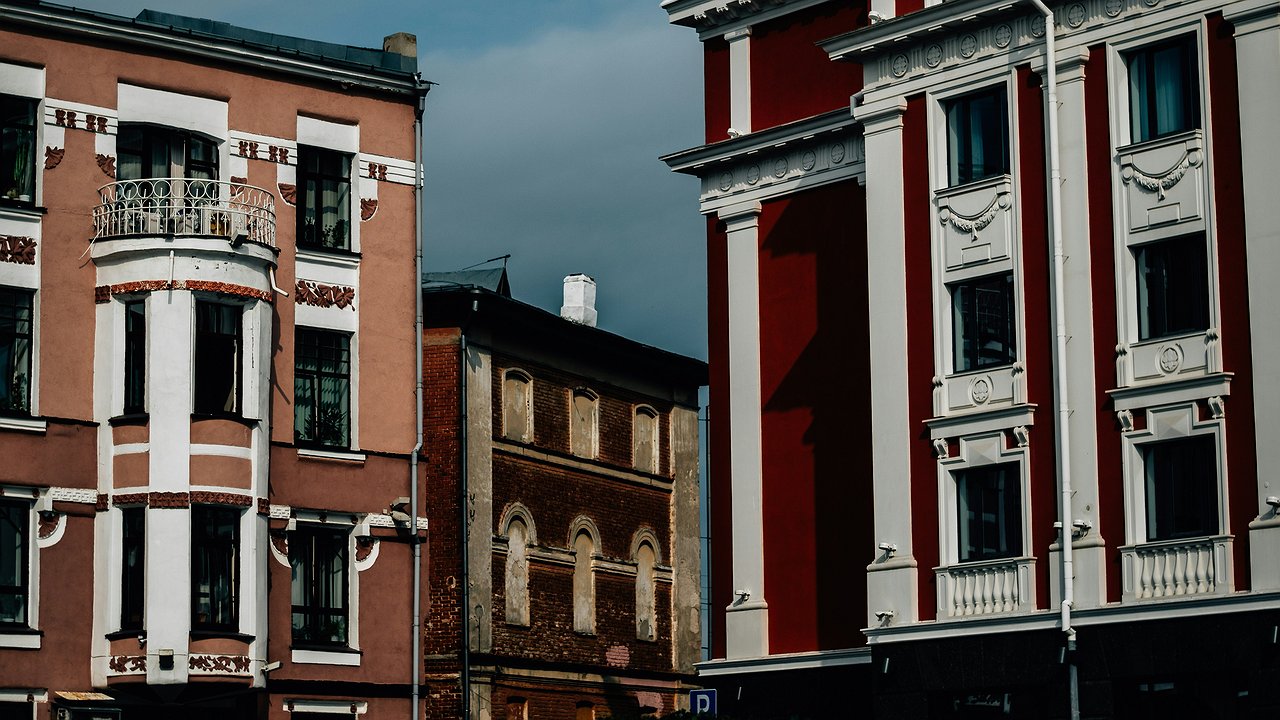 Главная картинка новости: С 1 апреля введут запрет на монтаж полюбившихся россиянам пластиковых окон: их необходимо будет демонтировать