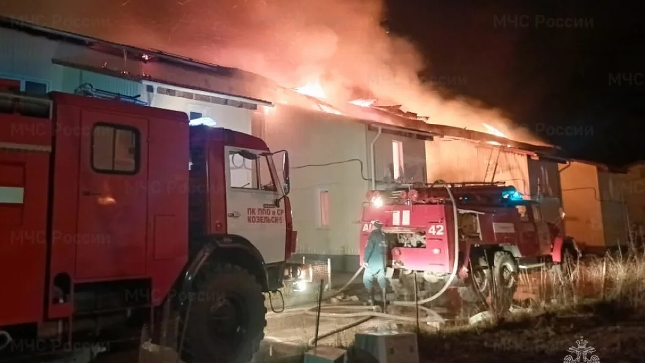 Главная картинка новости: Происшествия в Калужской области: ДТП с пострадавшим ребенком, кража телефона и ночной пожар