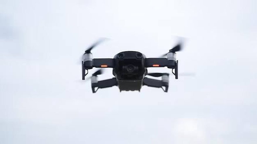 Главная картинка новости: Великобритания увеличит поставки дронов Украине в 10 раз