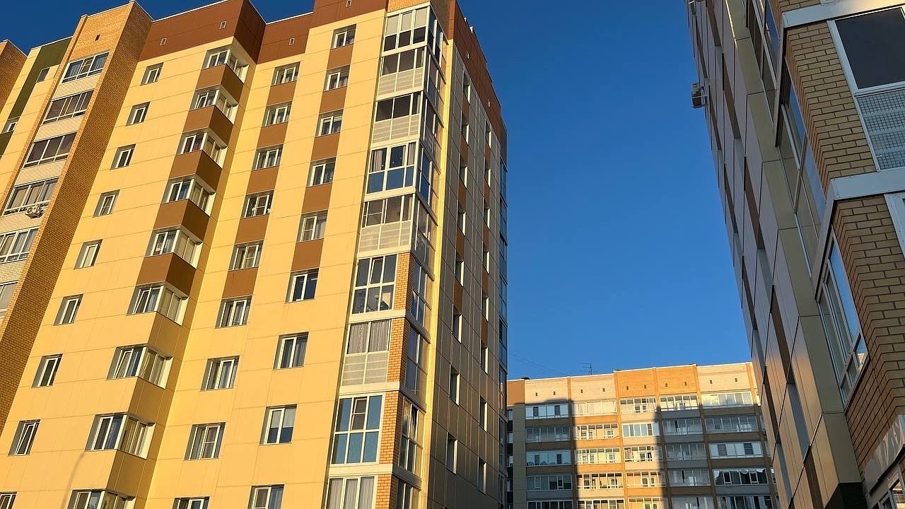 Главная картинка новости: Калужские УК отчитаются перед жильцами по требованию Путина